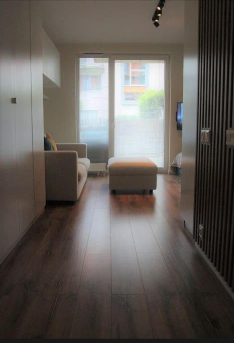 Apartment Charming Small And Private Garden Prag